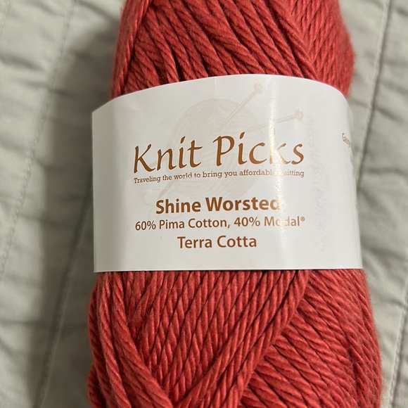 Six Knit Picks Yarns and Knitting Needles - Picture 3 of 15